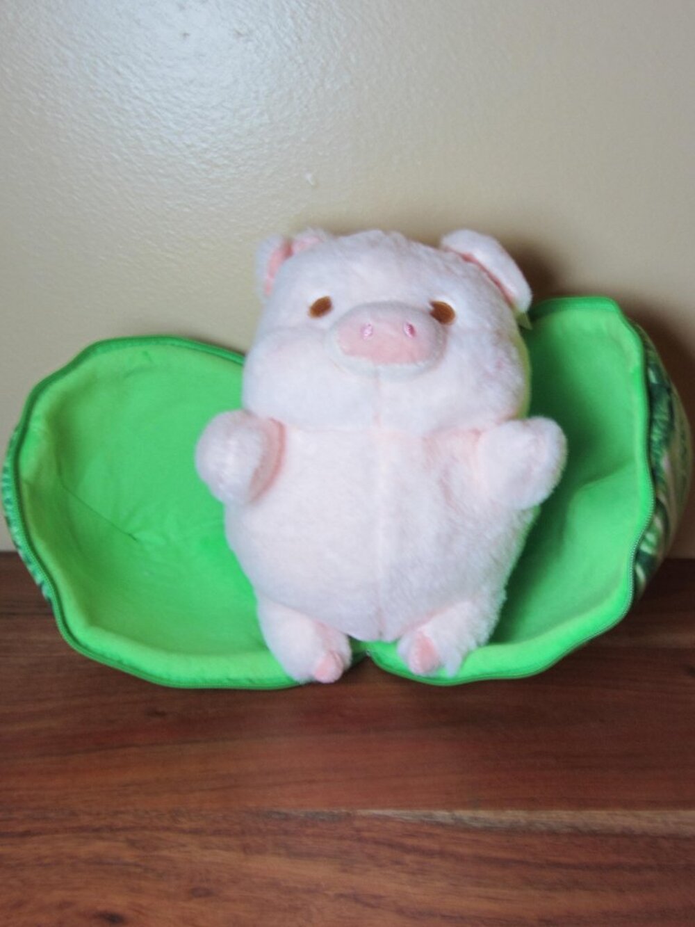 plush imported cute kawaii pig in a cabbage or lettuce? NWT (W6837)